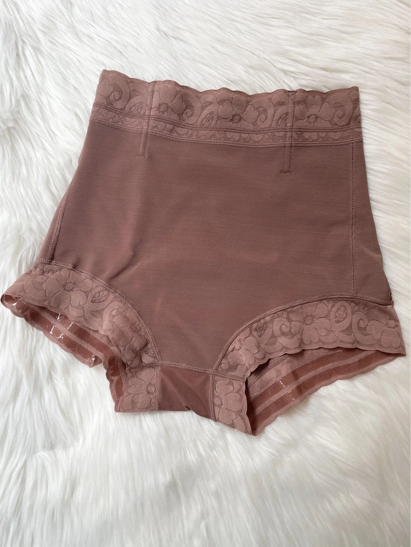 GlowCurve™ – Colombian Faja Sculpting Shorts